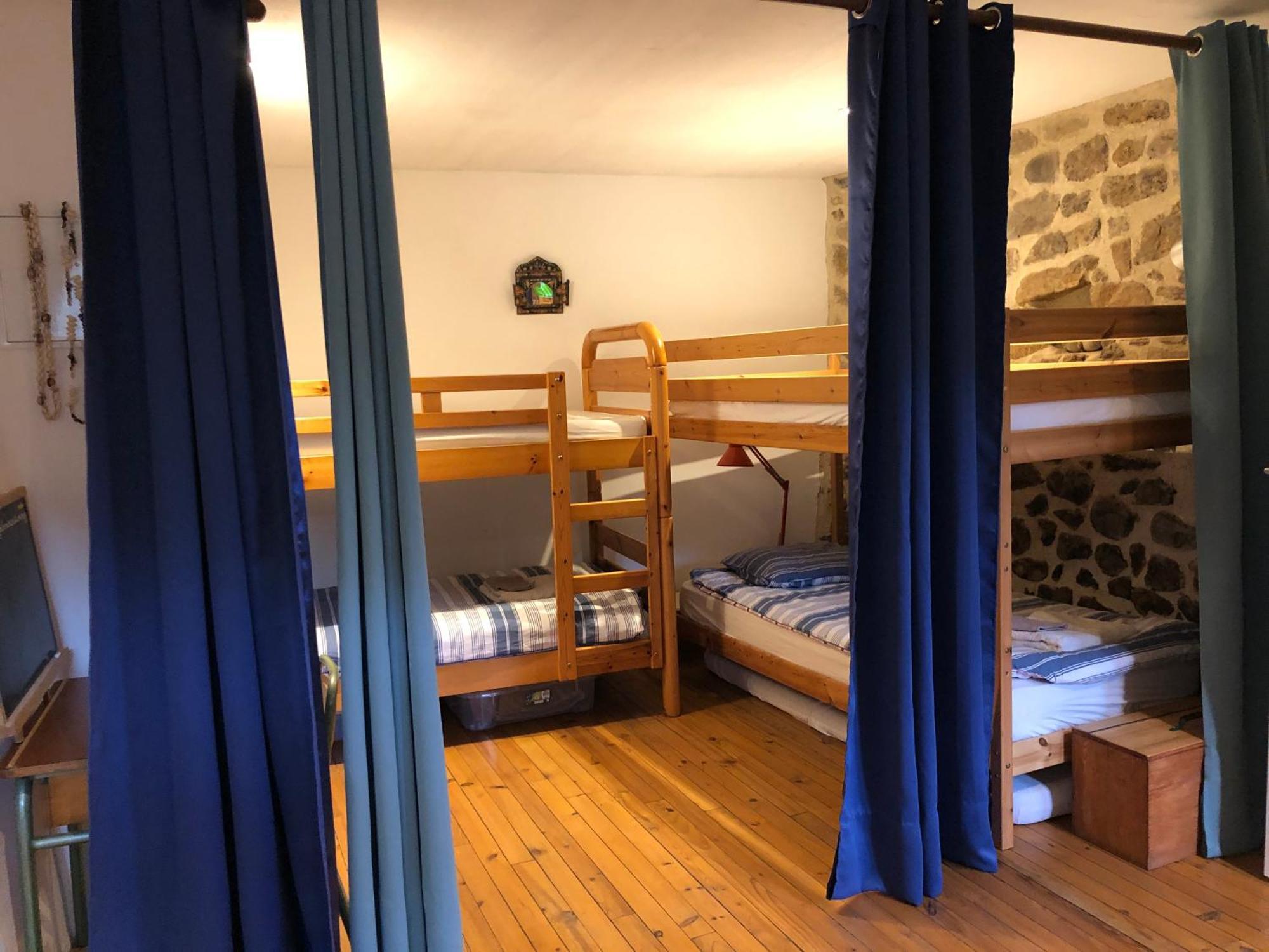 Les Pentes Du Chateau De Retourtour Lamastre Εξωτερικό φωτογραφία