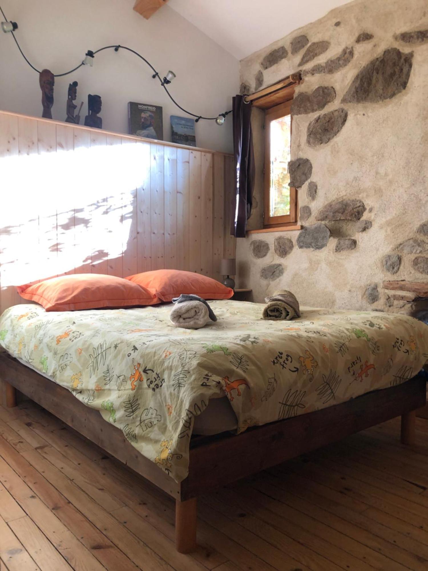 Les Pentes Du Chateau De Retourtour Lamastre Εξωτερικό φωτογραφία